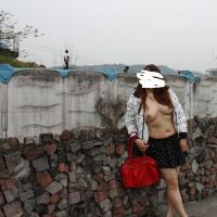 /photo/624505/我女友的外拍/006_1_11_small.jpg
