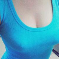 /photo/656545/老婆的身段/8-130r116124h08_1_6_small.jpg