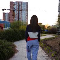/photo/696289/美女哦/8232471_124011792000_1_5_small.jpg