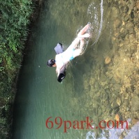 /photo/710175/今天带老婆去山里游泳/9b551814-fb95-481b-a6f4-20c2c0d3f7e9_1_4_small.jpg