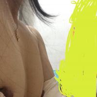 /photo/723756/老婆/702fe5bb-36a4-4e8e-8490-e50c37a5a9c1_1_2_small.jpg