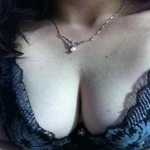 /photo/732585/给老婆找个干儿子/b7c6b108-bf2d-4ab1-a7a2-6539ddda39b2_1_10_small.jpg