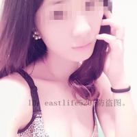 /photo/788336/极品美胸美腿妻/1_副本_1_5_small.jpg