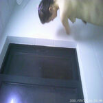 /photo/819531/老婆洗澡/videoframe_20211216_143952_com.huawei.himovie_1_2_small.jpg