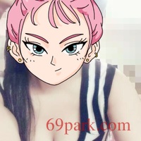 /photo/834661/我老婆/26329318-79c8-4561-85fe-455019a10ddb_1_4_small.jpg