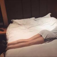 /photo/844599/老婆的嫩脚/8a78dd2ce2407bc6b842472b7f4f91b3_1_1_small.jpg