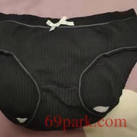 /photo/850698/老婆/408af469-6392-43ff-86ff-4de6a839762c_1_2_small.jpg