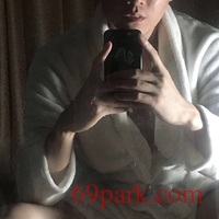 /photo/855934/我的自拍/63093cfb-12b6-4410-85a0-8494103775a2_3_7_small.jpg