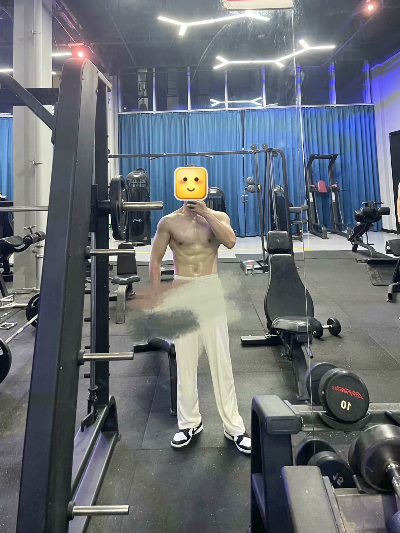 default (7).jpg